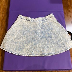 Light Wash Denim Style Skirt